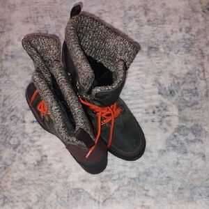 Women's Green and Brown Boots with Orange Laces